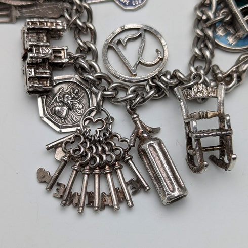 1970 British Vintage Sterling Silver Charm Bracelet 78g D&BS